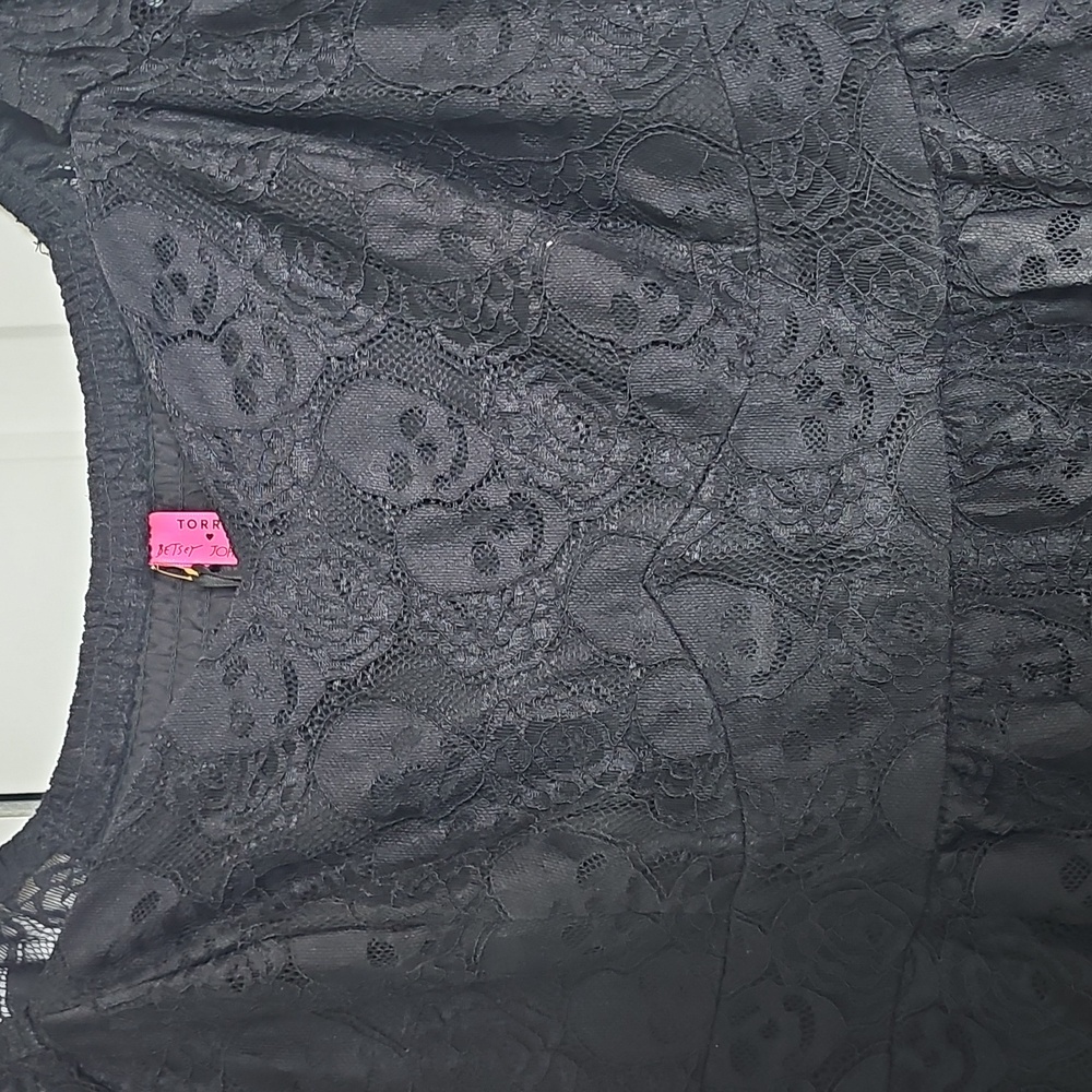 NWT Betsey Johnson X Torrid Cap Sleeve Lace Dress - Picture 8 of 13